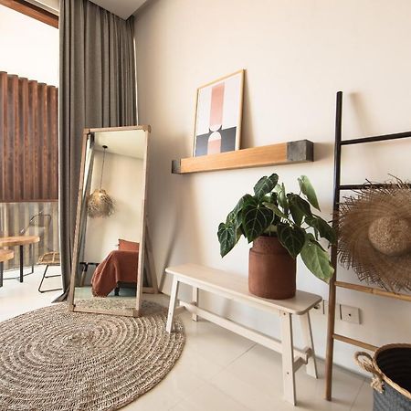 Pelangi 148 Beach Suites 세미냑 외부 사진