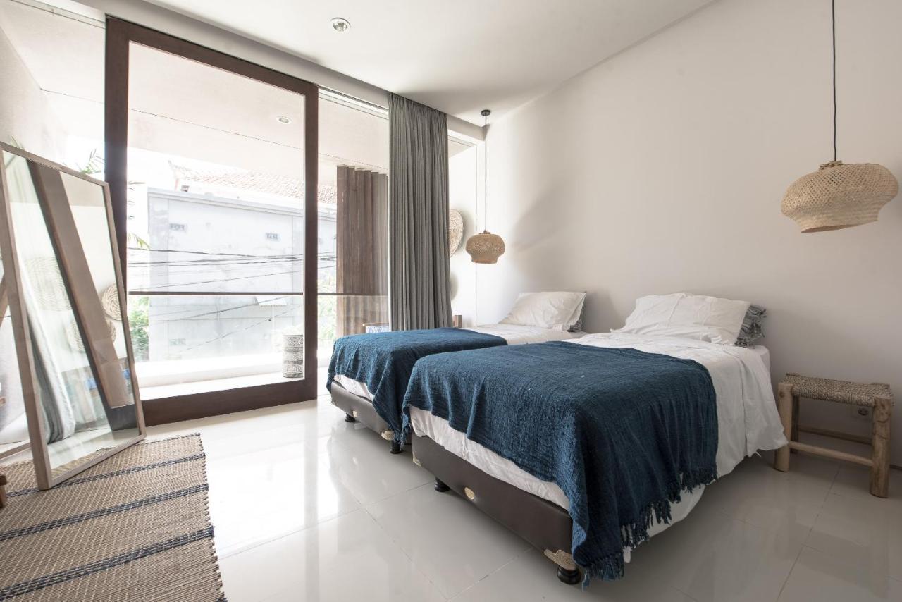 Pelangi 148 Beach Suites 세미냑 외부 사진