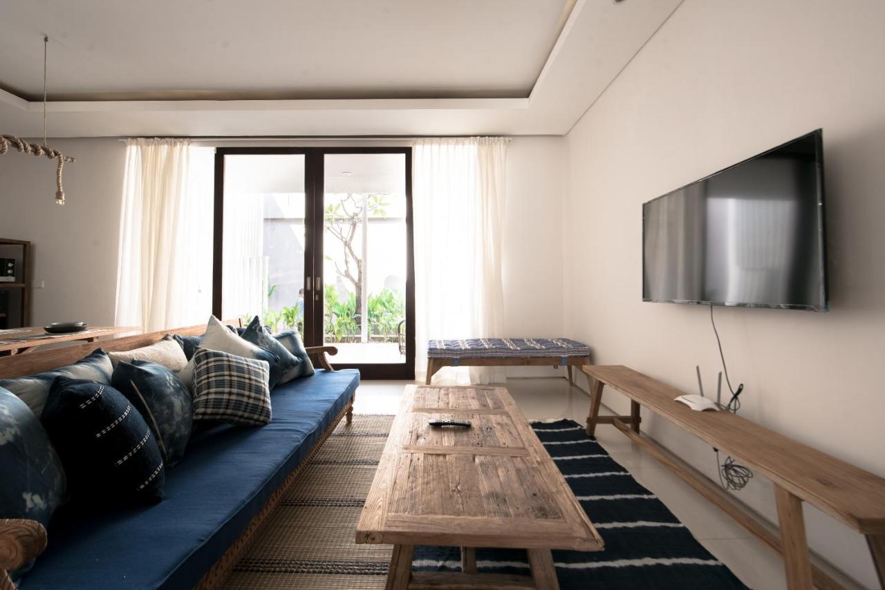 Pelangi 148 Beach Suites 세미냑 외부 사진
