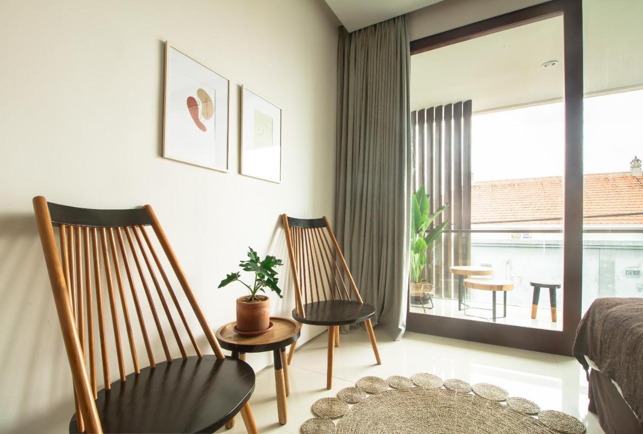 Pelangi 148 Beach Suites 세미냑 외부 사진
