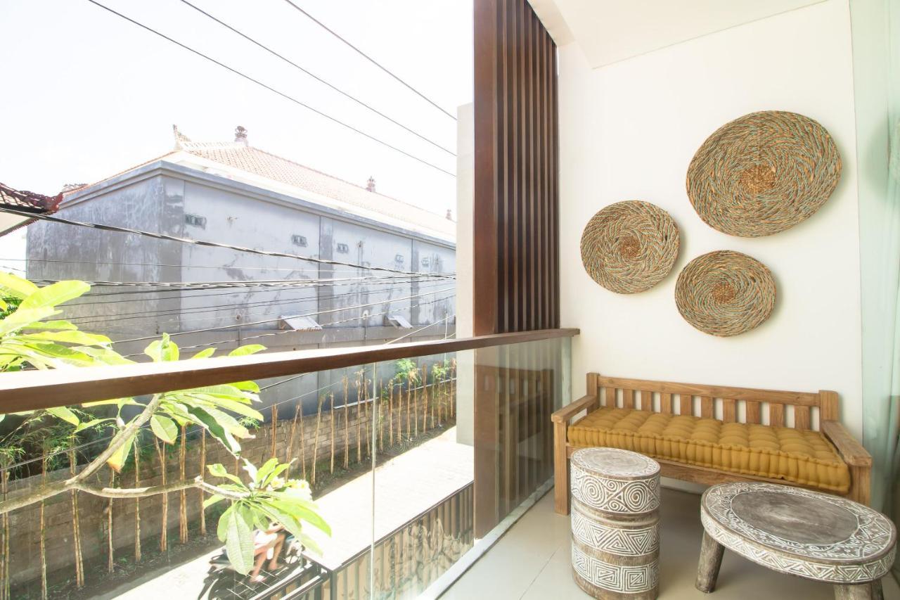 Pelangi 148 Beach Suites 세미냑 외부 사진
