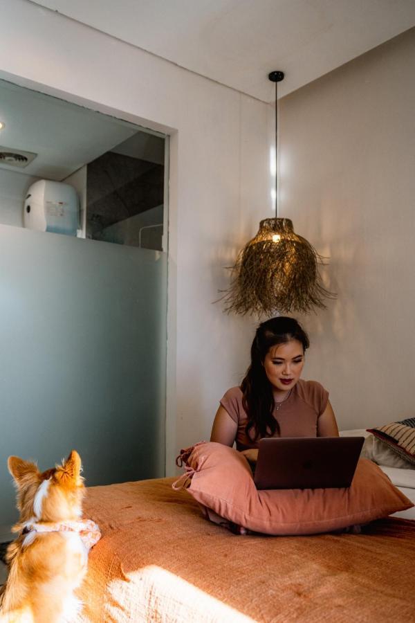 Pelangi 148 Beach Suites 세미냑 외부 사진
